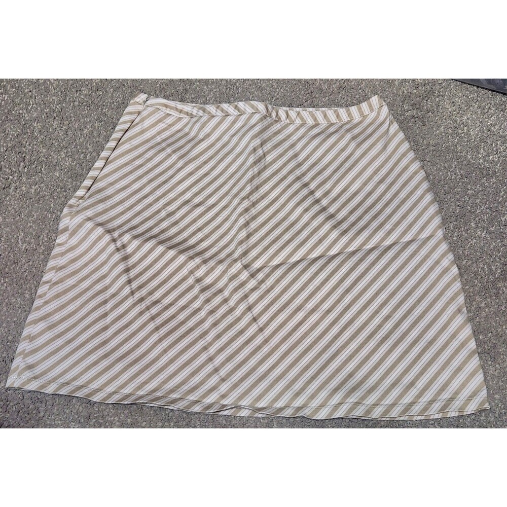 Vintage Women’s French Express White Striped Skirt Size: 7/8